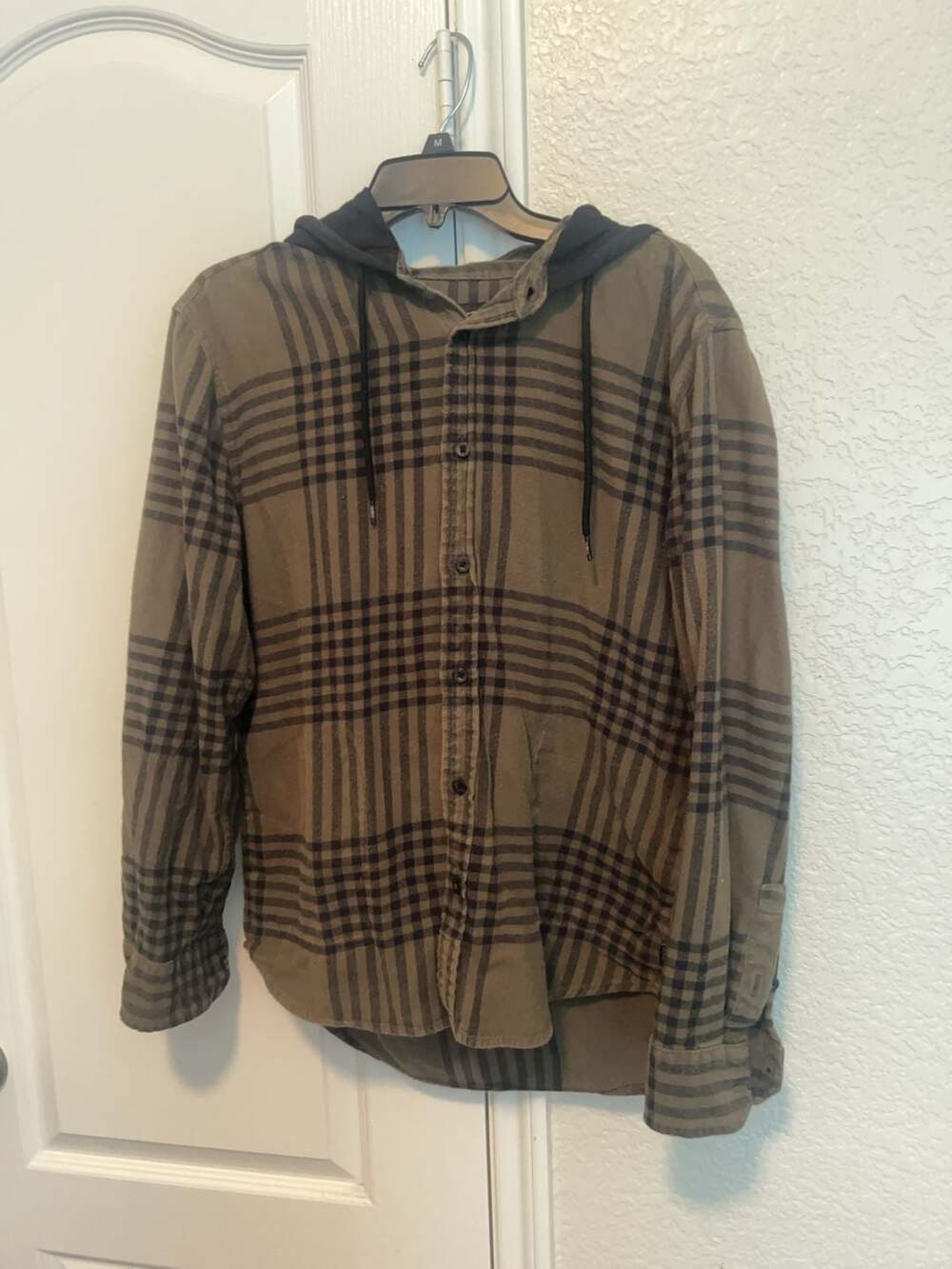 Caliville Plaid Hooded Flannel Shirt Size M